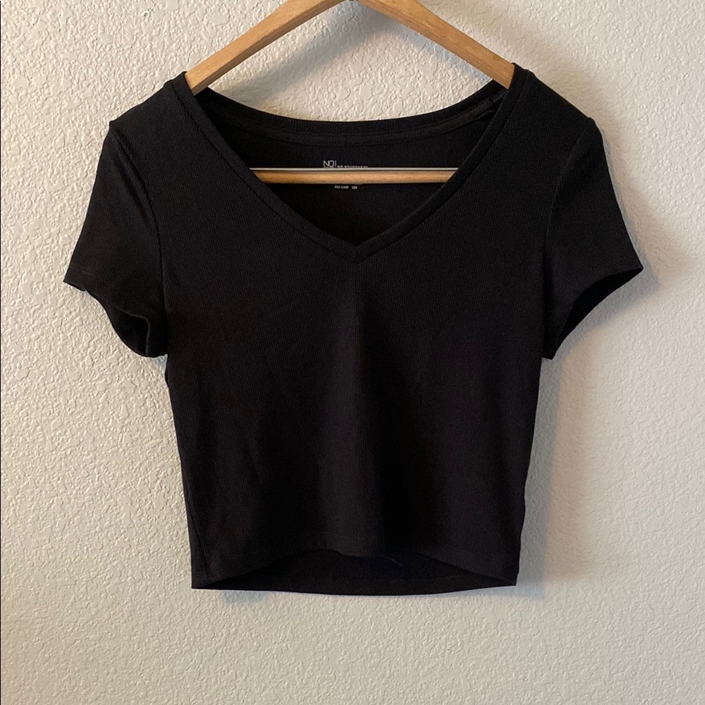 No Boundaries Black Fitted Crop T-Shirt